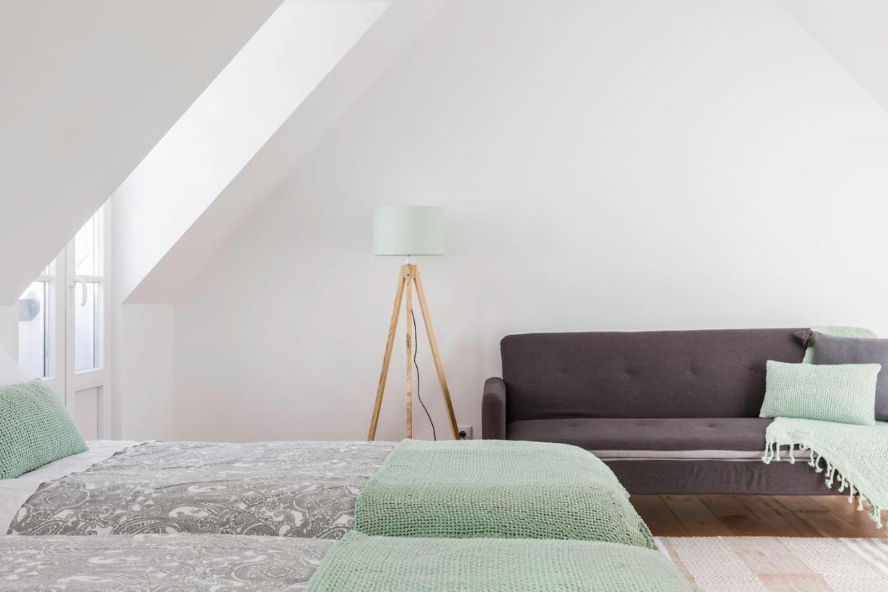 Apartment Charming Duplex With Portuguese Soul *