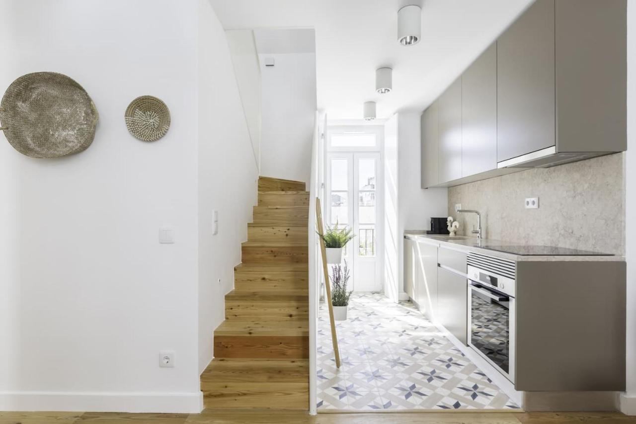 Apartment Charming Duplex With Portuguese Soul