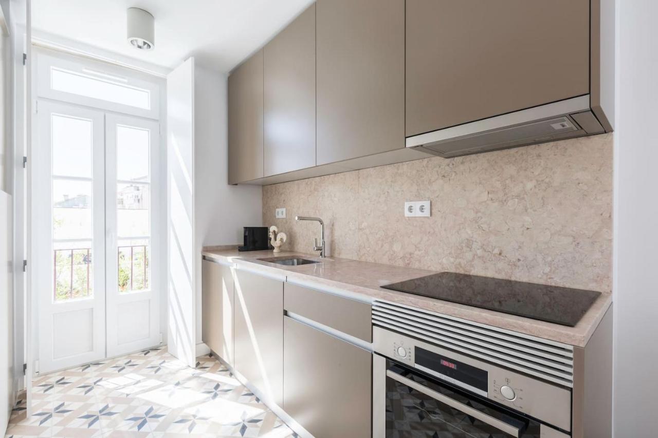 Charming Duplex With Portuguese Soul Lisbon
