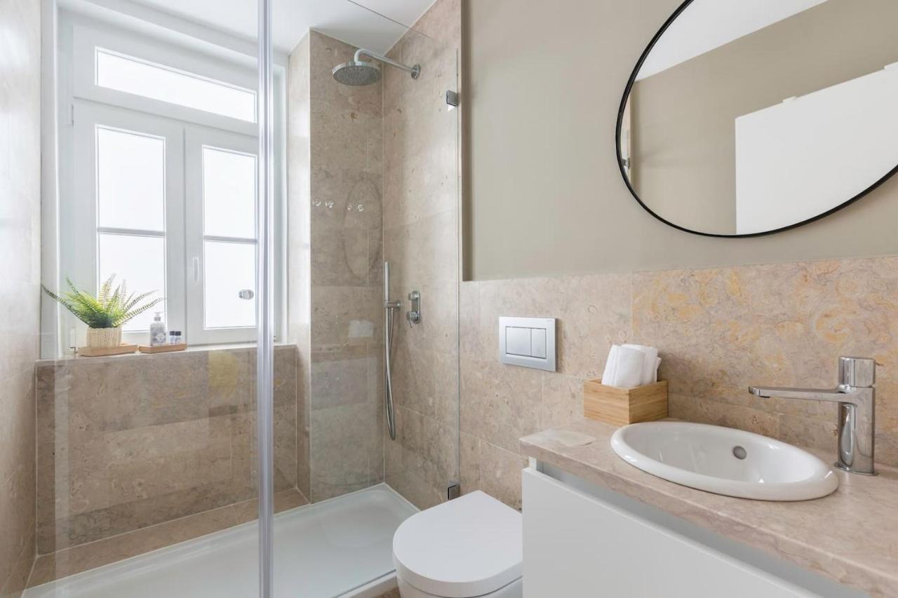 Charming Duplex With Portuguese Soul Apartment *