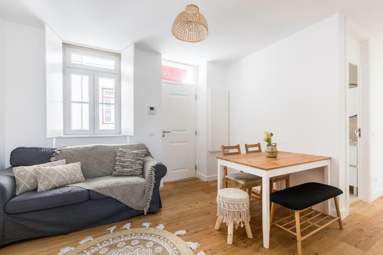Charming Duplex With Portuguese Soul Lisbon